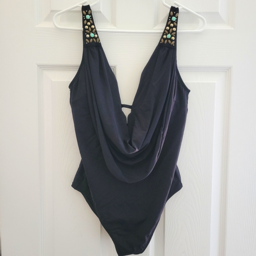laundry by Shelli Segal Drapped in Jewels One Piece Swimsuit M Like New Black